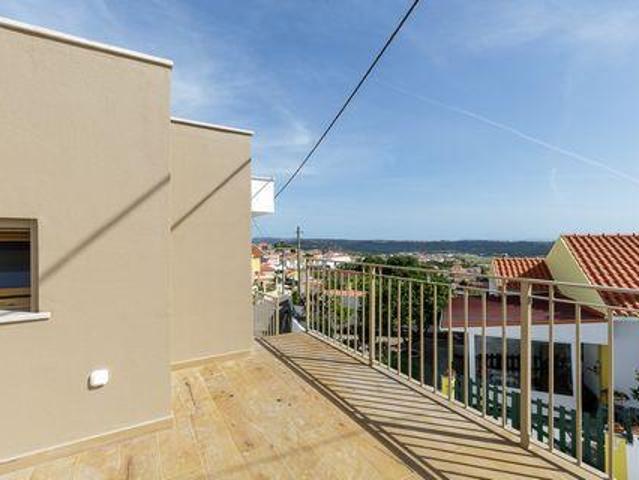 Casa venda em Alto de Ribeira d'Ilhas, Mafra