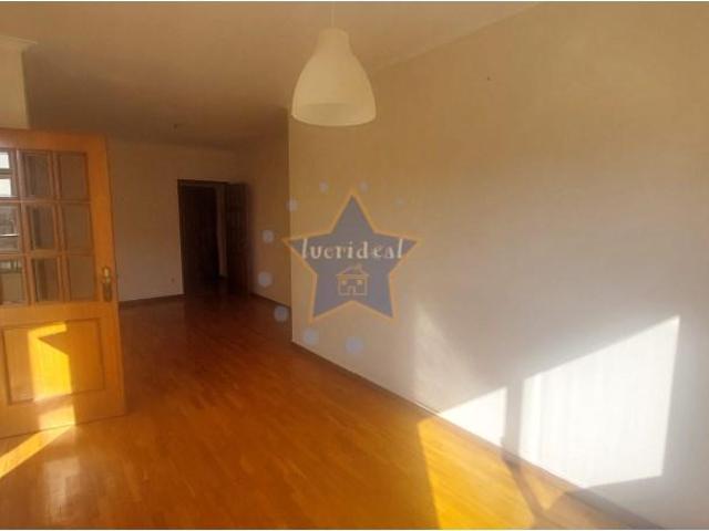 Apartamento venda em Maia, Gueifães