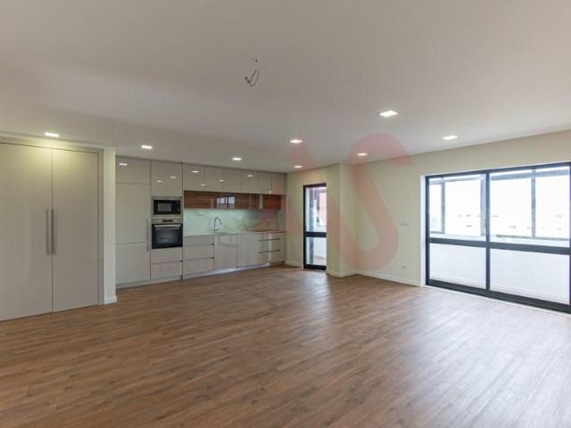Apartamento venda em Avilhó, Porto