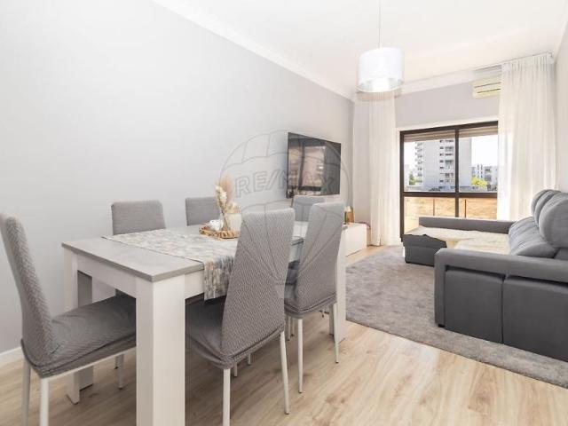 Apartamento venda em Moita, Setúbal