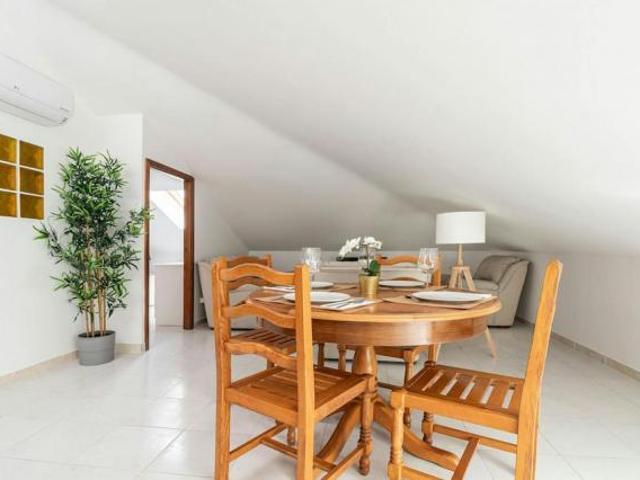 Apartamento alugar em Pederneira, Leiria