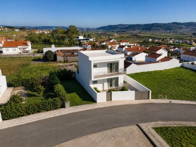 Casa venda em Pederneira, Famalicão