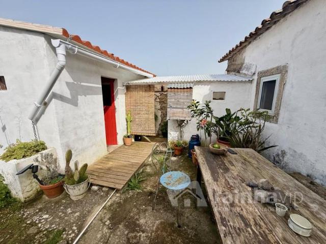 Casa venda em Olho Marinho, Óbidos