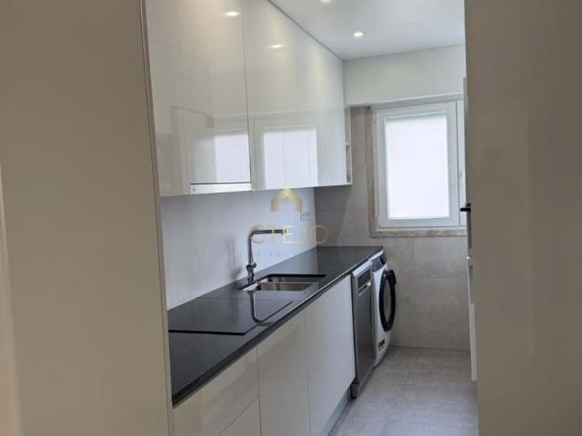 Apartamento venda em Odivelas, Lisboa