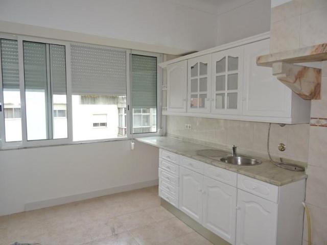 Apartamento alugar em Bairro Espírito Santo, Odivelas