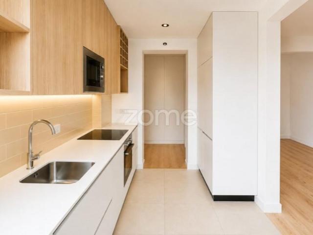 Apartamento venda em Odivelas, Lisboa