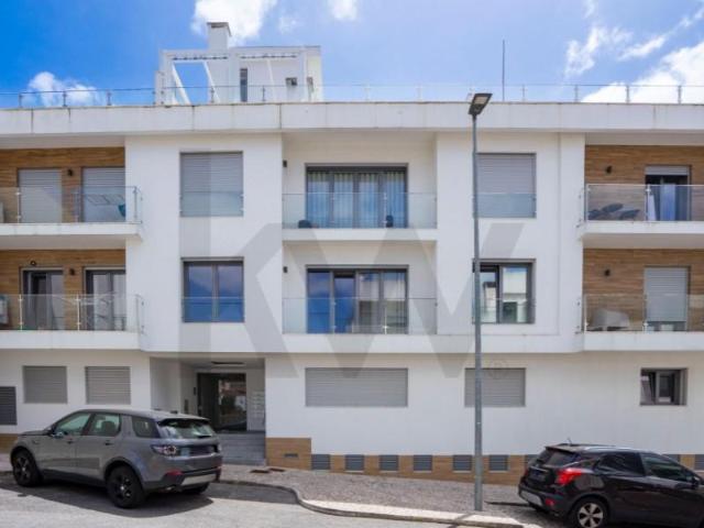 Apartamento venda em Núcleo Urbano Histórico de Queijas, Oeiras