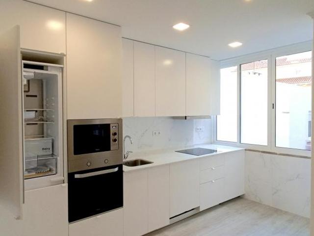 Apartamento alugar em Bairro Clemente Vicente, Oeiras