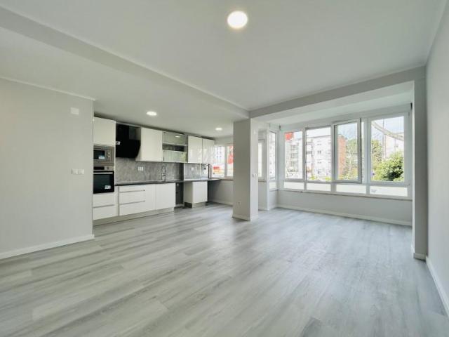 Apartamento venda em Oeiras, Lisboa