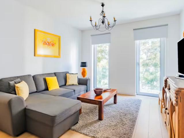 Apartamento alugar em Santo Amaro de Oeiras, Oeiras