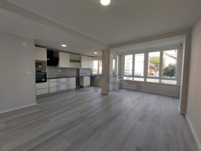 Apartamento venda em Oeiras, Lisboa