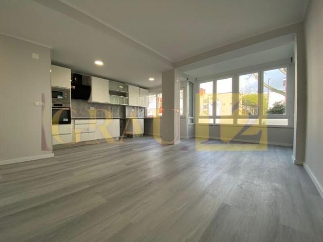 Apartamento venda em Oeiras, Lisboa