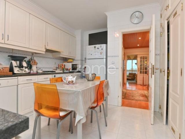 Apartamento venda em Oeiras, Lisboa