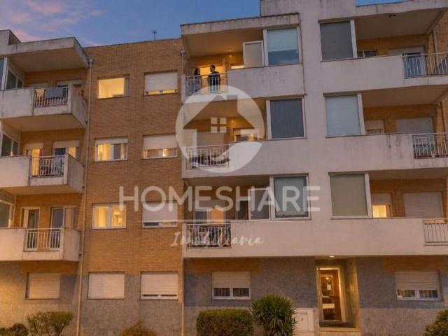 Apartamento venda em Paredes
