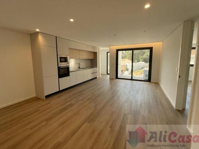 Apartamento alugar em Gondomar (São Cosme), Valbom e Jovim, Gondomar