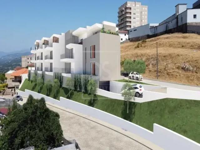 Apartamento venda em Várzea do Douro, Várzea