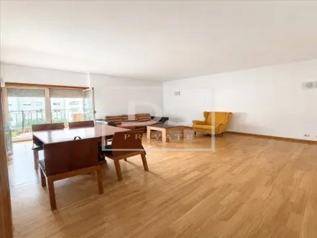 Apartamento alugar em Porto