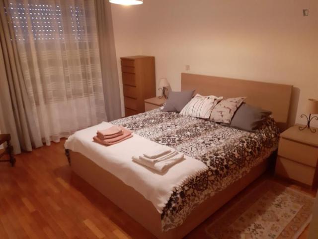 Apartamento alugar em Basílio Teles, Porto