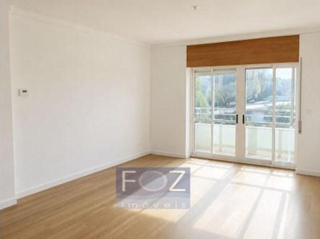 Apartamento alugar em Porto