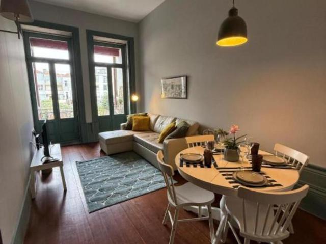 Apartamento alugar em Baixa do Porto, Porto