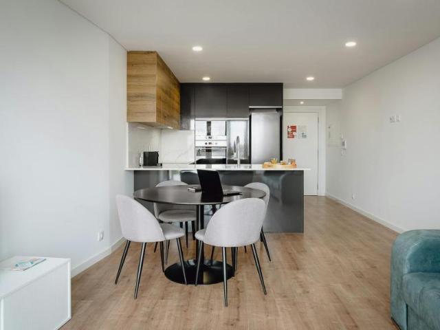 Apartamento alugar em Porto, Cedofeita