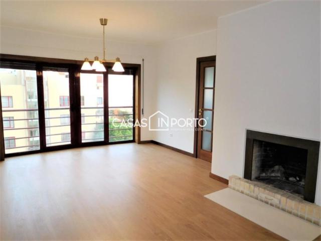 Apartamento alugar em Porto