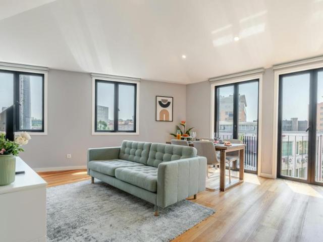 Apartamento alugar em Porto, Lordelo Do Ouro