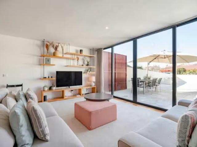 Apartamento alugar em Porto, Lordelo Do Ouro
