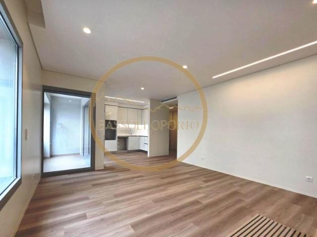 Apartamento venda em Porto, Lordelo Do Ouro