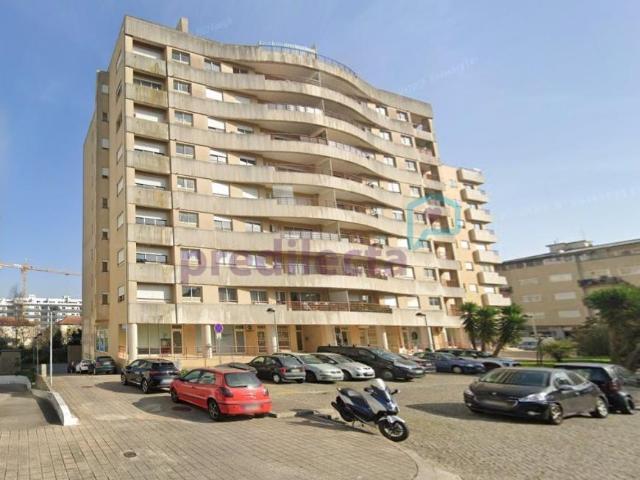 Apartamento venda em Porto