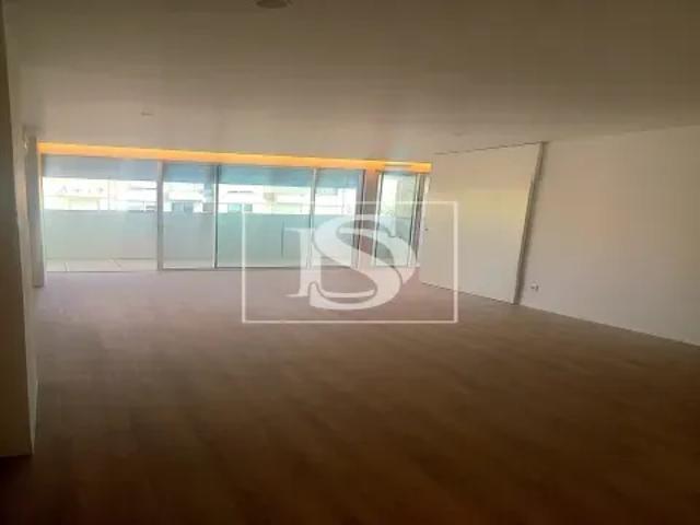 Apartamento alugar em Laborim, Vila Nova De Gaia