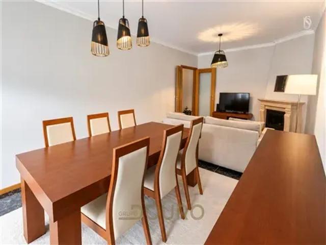 Apartamento venda em Laborim, Vila Nova De Gaia