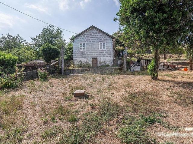 Casa venda em Ralde, Póvoa De Lanhoso