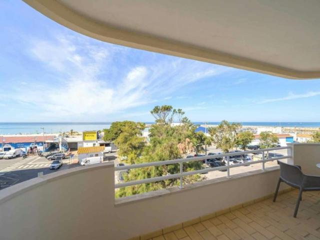 Apartamento alugar em Quarteira, Loulé