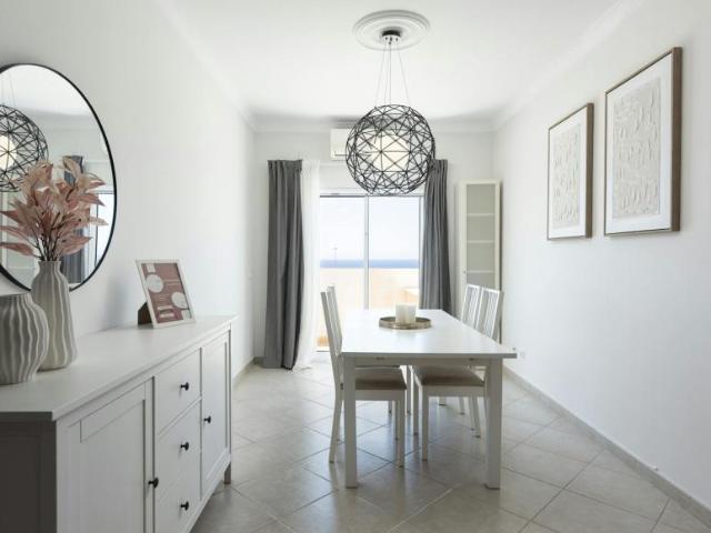Apartamento alugar em Quarteira, Loulé