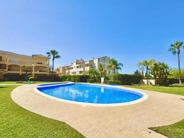 Apartamento alugar em Quarteira, Loulé