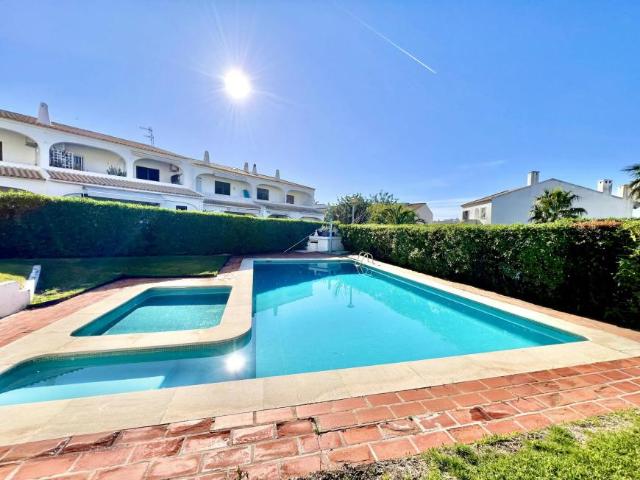 Apartamento alugar em Quarteira, Loulé