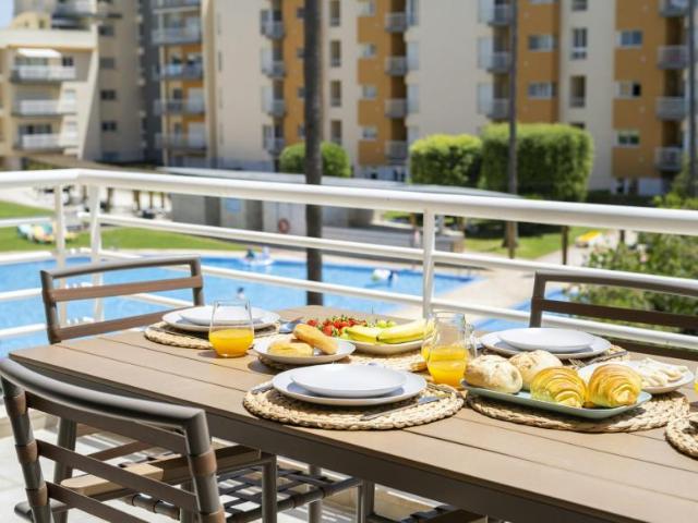 Apartamento alugar em Quarteira, Loulé