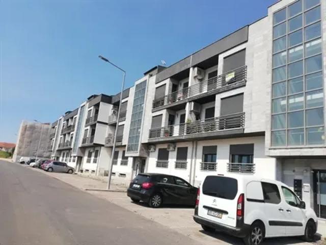 Apartamento alugar em Santarém