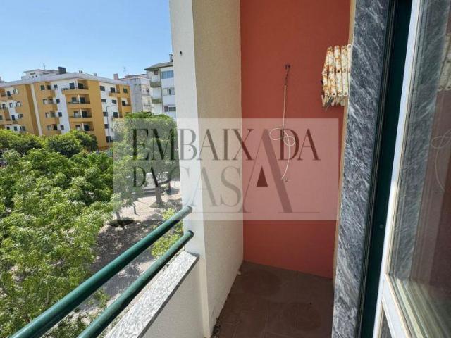 Apartamento alugar em Rio Maior, Santarém