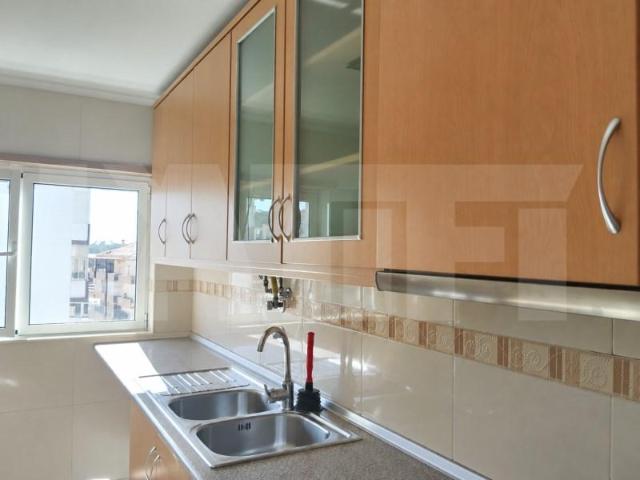 Apartamento venda em Torre da Marinha, Seixal