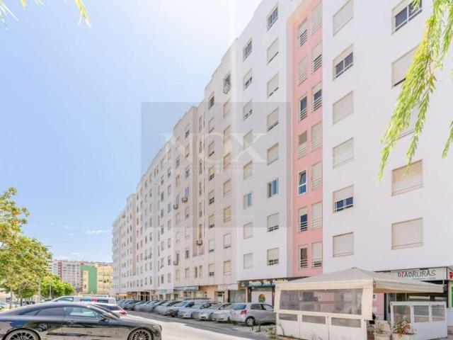 Apartamento venda em Zona Residencial de Santa Marta do Pinhal e de Corroios, e de Quinta da Marialva, Seixal