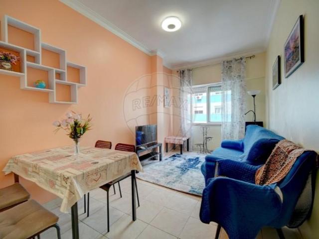 Apartamento alugar em Seixal, Torre da Marinha