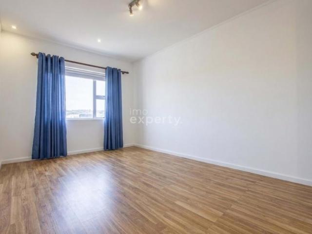 Apartamento venda em Seixal, Setúbal