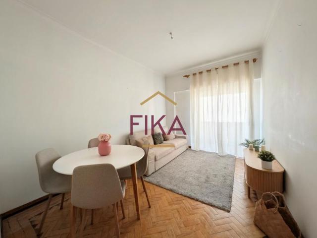 Apartamento venda em Seixal, Setúbal