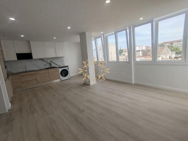 Apartamento venda em Verderena, Setúbal