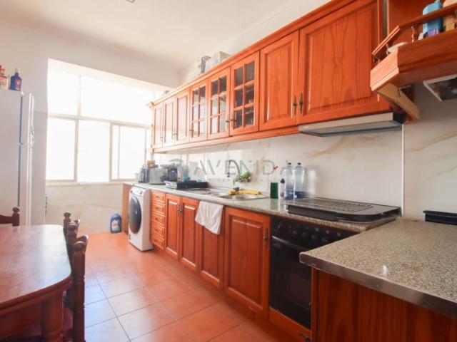 Apartamento venda em Santo António Da Charneca, Setúbal