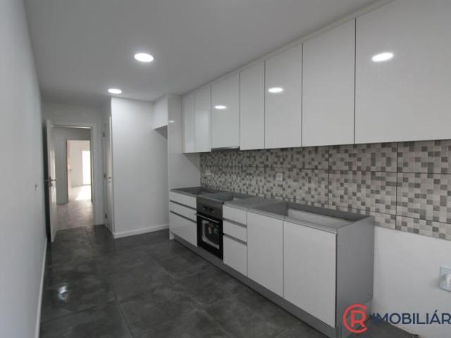 Apartamento alugar em Moita, Baixa Da Banheira