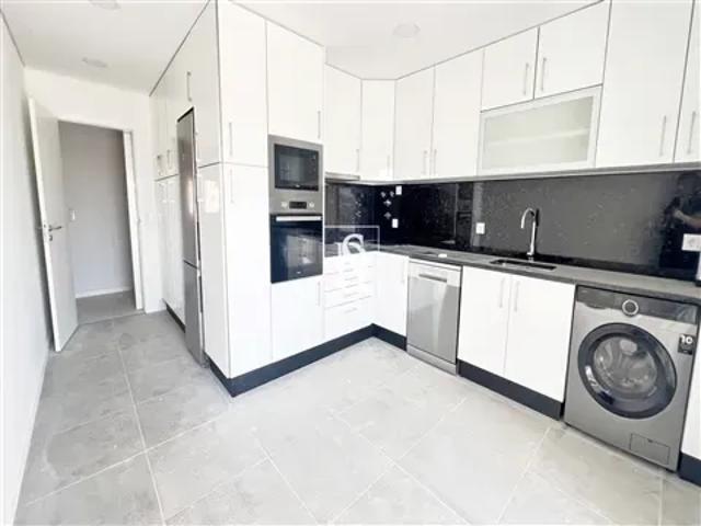 Apartamento venda em Seixal, Setúbal