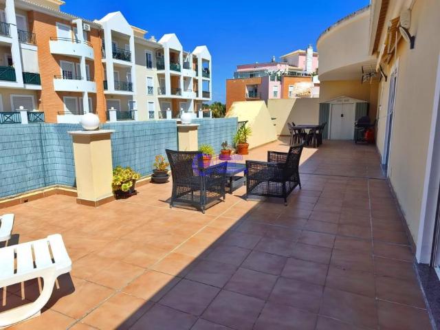 Apartamento venda em Armação De Pêra, Faro